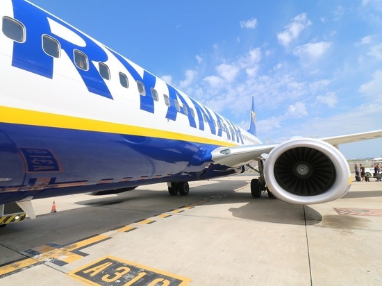 Германия: Самолёт Ryanair из Берлина вынужденно приземлился из-за сработавшей пожарной сигнализации