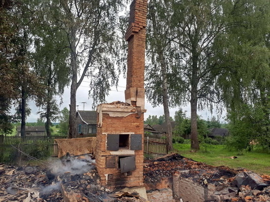 В Кардымовском районе в страшном пожаре погиб мужчина