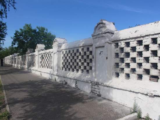 Проект новой ограды Троицкого кладбища обойдется в 1,5 млн рублей