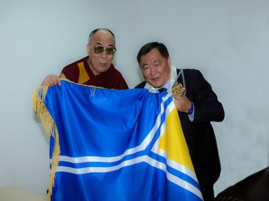 Шолбан Кара-оол от имени верующих Тувы поздравил Далай-Ламу XIV с днем рождения