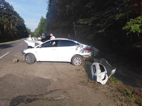 В Рязанской области «Хендай» въехала в три дерева, пострадал водитель