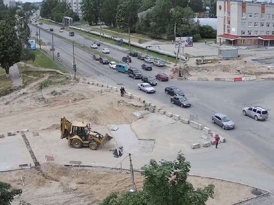 Когда откроют улицу Индустриальную в Пскове, подрядчик сказать не смог