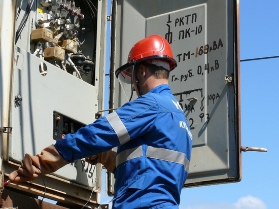 Энергетики Кубани из-за жары выполнят ремонт по новому графику