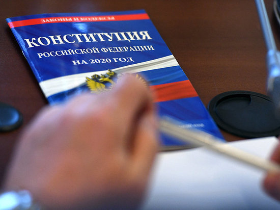 На Кубани в ЗСК изменят региональное законодательство в соответствии с поправками в Конституции России