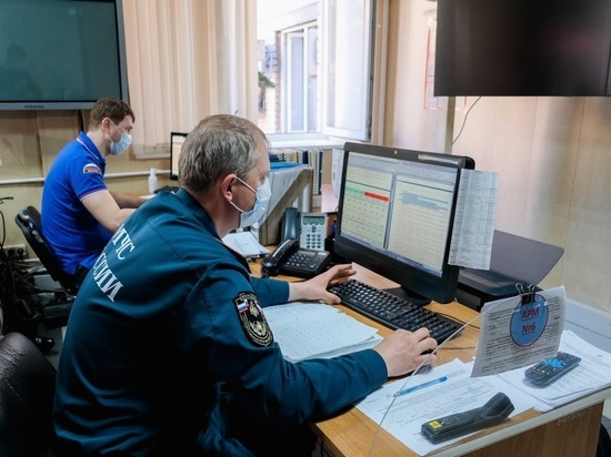 МЧС Волгоградской области предупреждает о приближении грозы и града