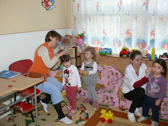 В Хабаровске появились частные дежурные группы по присмотру за детьми