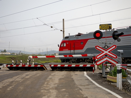 Железнодорожный переезд в Антипихе закроют 9 июля