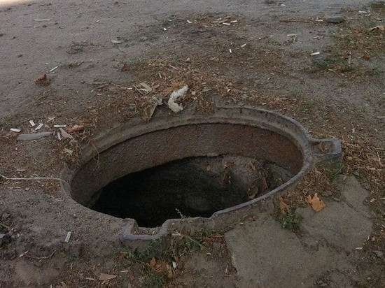В Рязанской области люди отравились газом в канализационном колодце