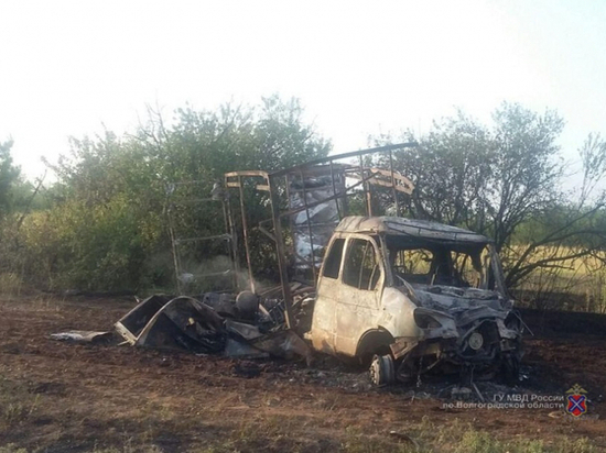 После ДТП в Волгоградской области сгорела «Газель»