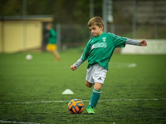 Министерство спорта: родители все чаще отдают детей на футбол