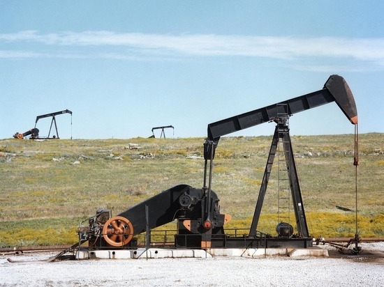 Эксперты объясняют, почему нефть дороже 100 долларов вернется на рынок не скоро