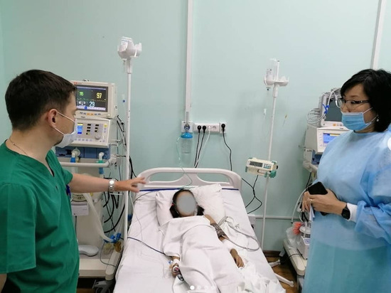 В Улан-Удэ девочка, пострадавшая на пожаре, поступила в больницу в оглушенном состоянии