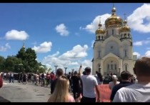 В воскресенье, 12 июля, в Хабаровске проходит вторая подряд несанкционированная акция протеста против уголовного дела губернатора Сергея Фургала