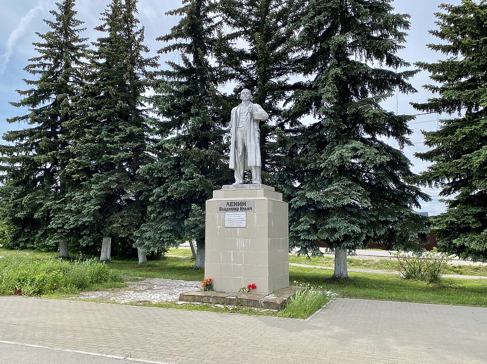 Как выглядят памятники Ленину в Тульской области