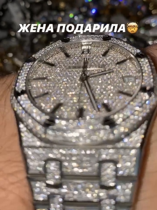 Новосибирский рэпер Элджей получил от супруги дорогой подарок