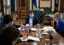 Украинское правительство (которое зовут не иначе как «Кабмином Зеленского») приняло постановление №573, изрядно переполошившее обывателей