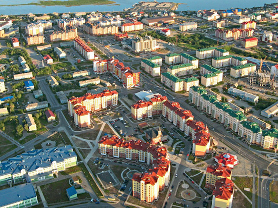 На Ямале закроют чердаки и крыши домов от посторонних
