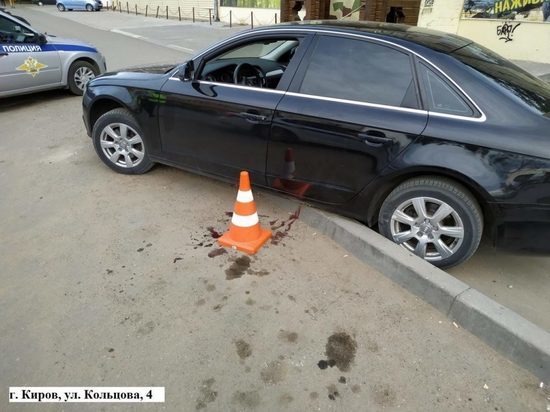 В Кирове женщина попала под колёса собственной машины