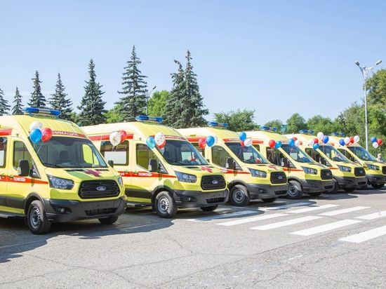 Хакасия получила восемь новых автомобилей скорой помощи