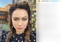 Российская актриса и телеведущая Настасья Самбурская рассказала фолловерам на своей странице в Instagram о планах провести прямой эфир с косметологом