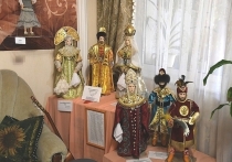 Открытие персональной выставки Надежды Кустаревой состоялось в творческой мастерской в городском округе Серпухов