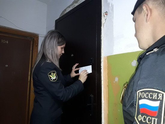 Чебоксарцев, задолжавших за ЖКУ 46 млн рублей, предупредили о выселении