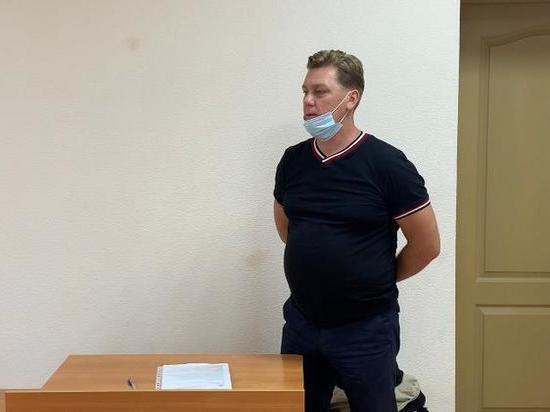 Пойманный пьяным за рулём мэр Саяногорска перенёс суд на неделю