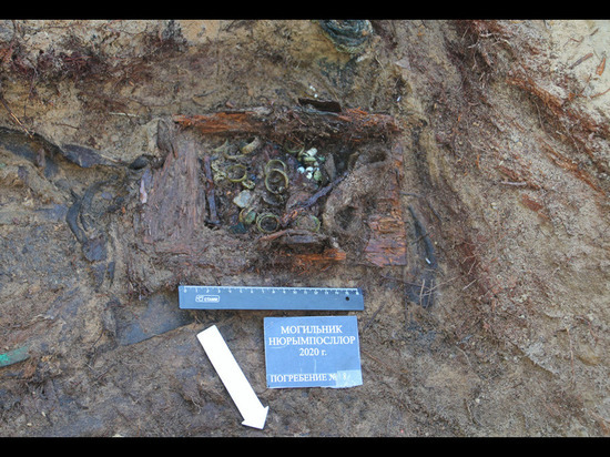 В могильниках Приуральского района археологи нашли множество артефактов
