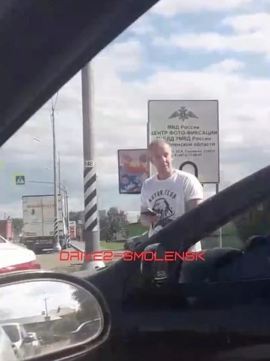 В авто звезды КВН «въехали» на смоленской дороге