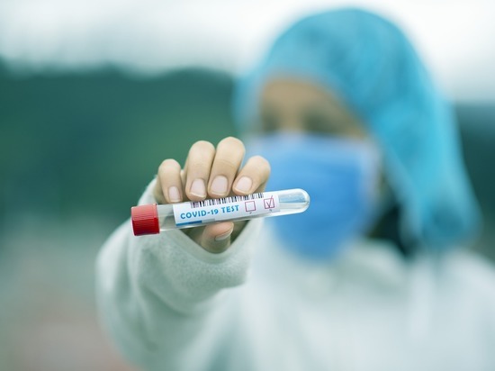 Еще один случай смерти от коронавируса зафиксировали в Саратовской области