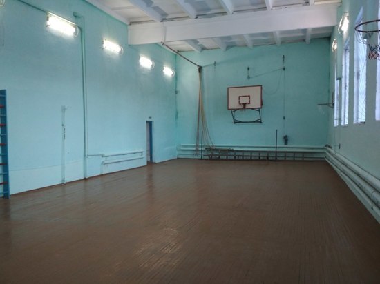 Капремонт сделал опасным спортзал в школе Кировской области