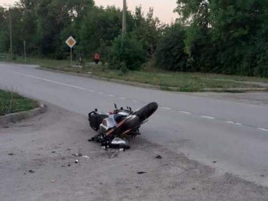 На Дону в аварии с ВАЗом пострадал 15-летний мотоциклист