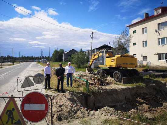 Глава Ноябрьска проверил ход ремонта дорог и подготовку к зиме в Вынгапуровском