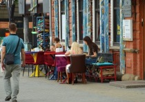 В Челябинске проверили 11 ресторанов на пешеходной Кировке