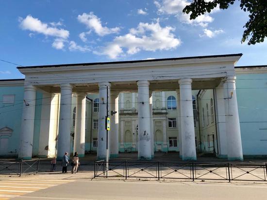 В Ясногорском ДК отремонтируют пол на 3.1 миллиона