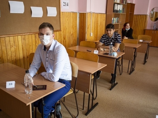 Новосибирские выпускники сдают ЕГЭ лучше, чем ожидалось