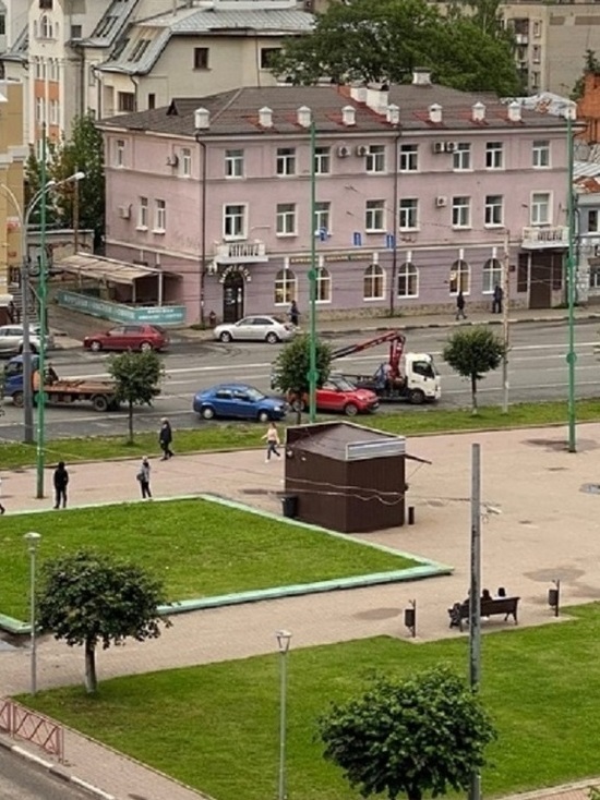 В Ярославле начали эвакуировать на штрафстоянку неправильно припаркованные авто