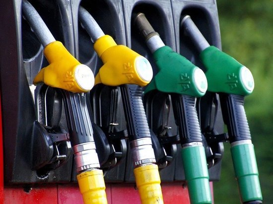 Крайстат: Цены на бензин в Чите продолжили расти