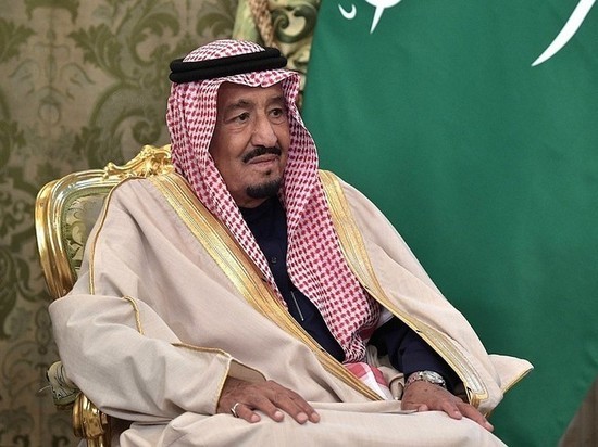 Король Саудовской Аравии перенес операцию