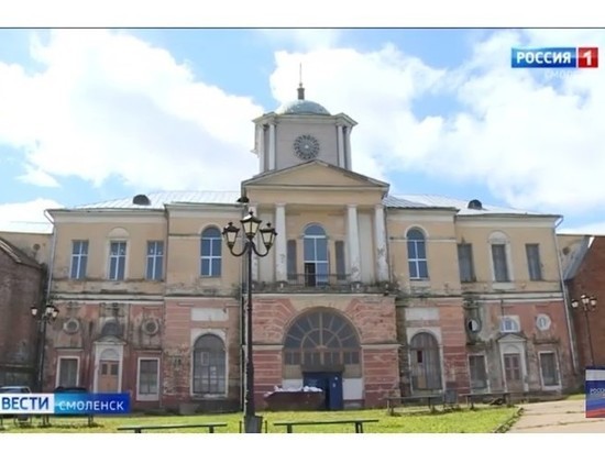 В Смоленске начали реставрировать уникальный храм, в свое время облюбованный Наполеоном