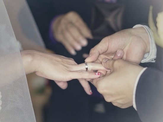 Свадьба отменяется: новосибирцы смогут пожениться только зимой