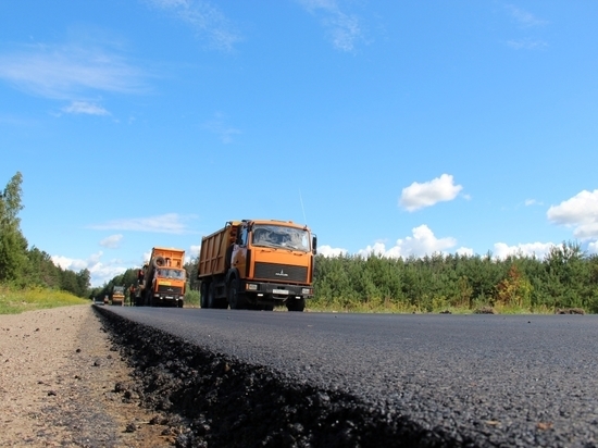 13 тысяч тонн асфальта ушло на дорогу Псков - Кислово - Палкино