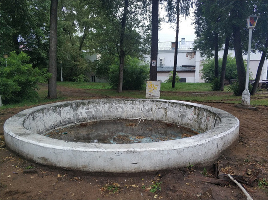 В Кирове восстановят сад за бывшим "Октябрём"