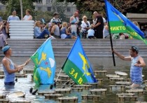 Глава исполкома Союза десантников России Валерий Юрьев ообщил "Ридусу", что Роспотребнадзор разрешил проведение праздничных мероприятий по случаю Дня ВДВ