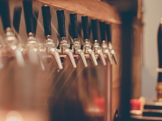 В Псковской области запретили продажу пива на розлив в жилых домах