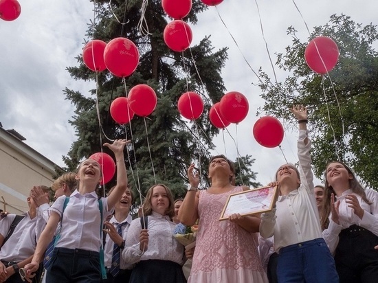 В Воронеже стартовала благотворительная акция «Дети вместо цветов»