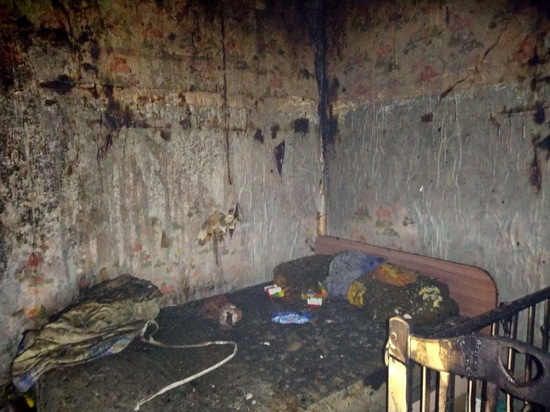 В Сафоново отлучившиеся хозяева квартиры вернулись на пепелище