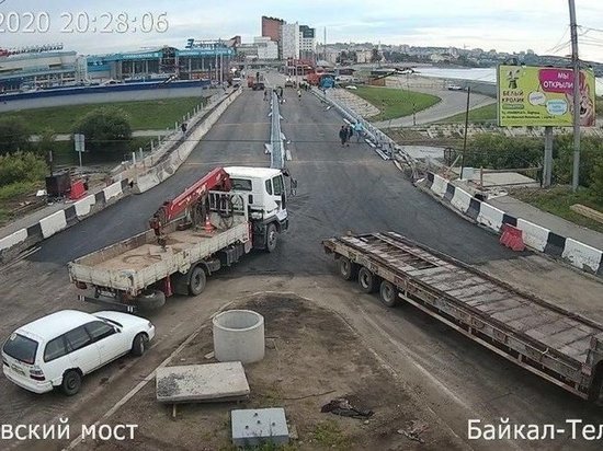 В Иркутске открыли движение по Ушаковскому мосту