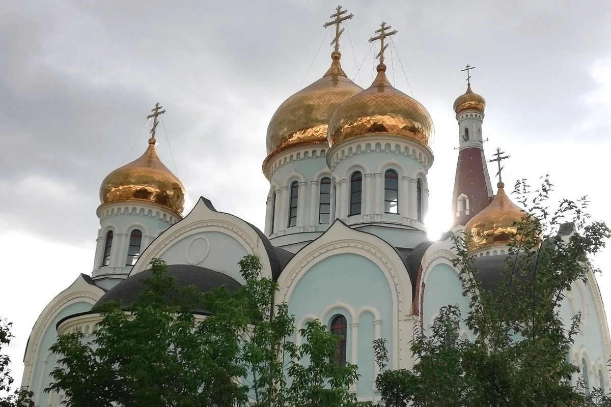 Церковь Чита возле вокзала для фотошопа