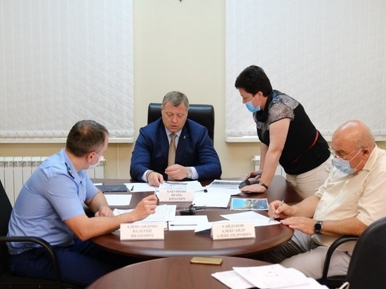 Астраханская область продолжает показывать высокие результаты в работе с обращениями граждан
